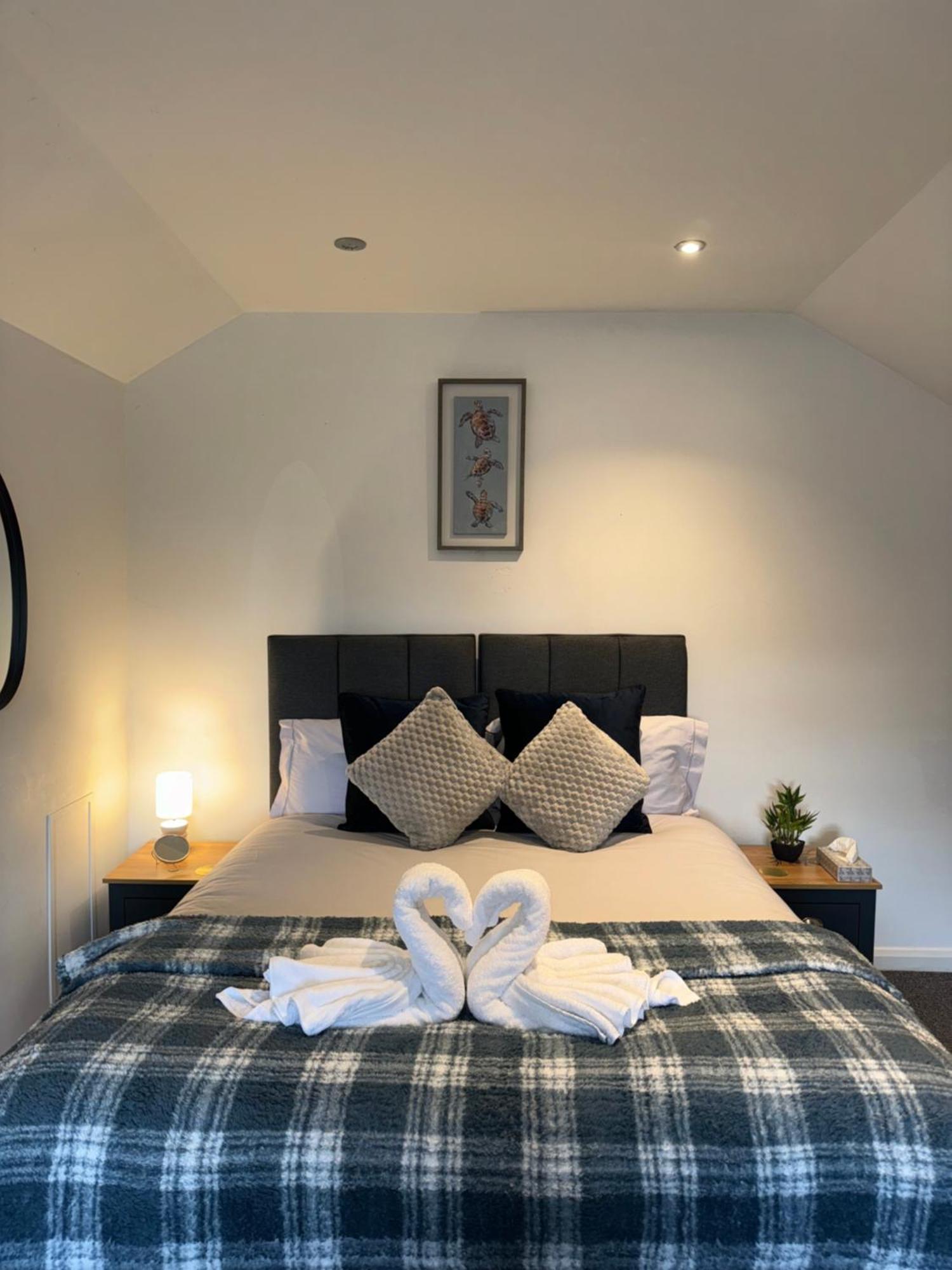 Cosy Countryside Stay- Waters Upton, Telford Eksteriør bilde